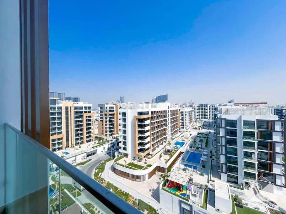 Elegant Meydan Studio With Balcony Views Apartment Dubai Exterior photo